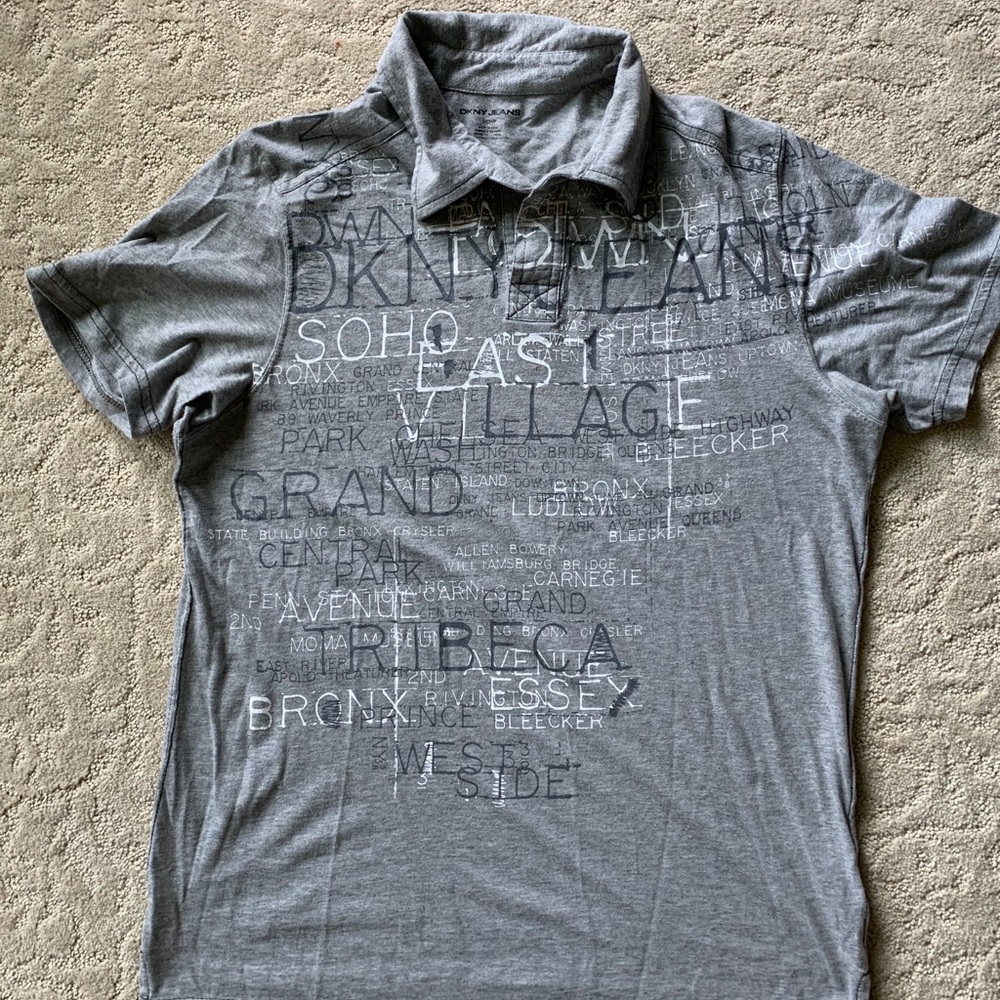 DKNY JEANS size S Small short-sleeved NYC cotton shirt summer vacation nostalgia